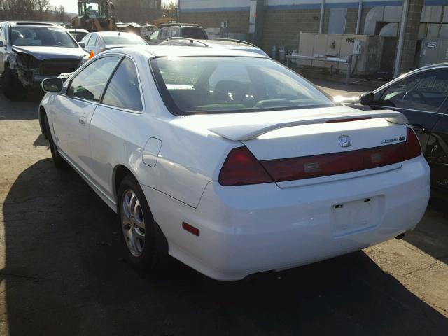 1HGCG22561A008923 - 2001 HONDA ACCORD EX WHITE photo 3