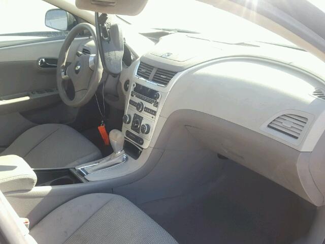 1G1ZG57B69F220186 - 2009 CHEVROLET MALIBU LS GRAY photo 5