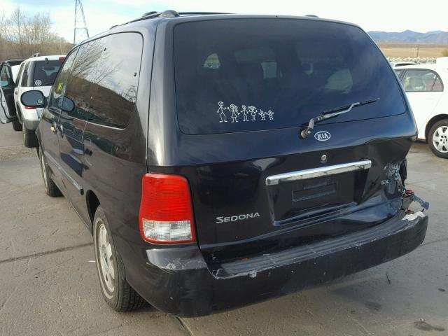 KNDUP131426326858 - 2002 KIA SEDONA EX BLACK photo 3