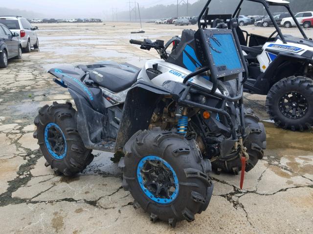 3JBMWAX25HJ000621 - 2017 CAN-AM RENEGADE X 黑色 照片 1