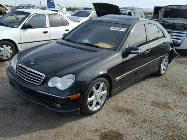 WDBRF52H07A956152 - 2007 MERCEDES-BENZ C 230 BLACK photo 2