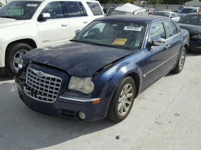 2C3KA63H56H273728 - 2006 CHRYSLER 300C BLUE photo 2