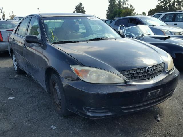 4T1BE32K42U067654 - 2002 TOYOTA CAMRY LE BLACK photo 1