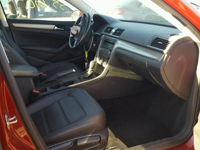 1VWAT7A34FC023296 - 2015 VOLKSWAGEN PASSAT S წითელი ფოტო 5