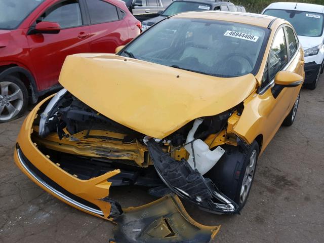 3FADP4CJXBM100606 - 2011 FORD FIESTA SEL YELLOW photo 2