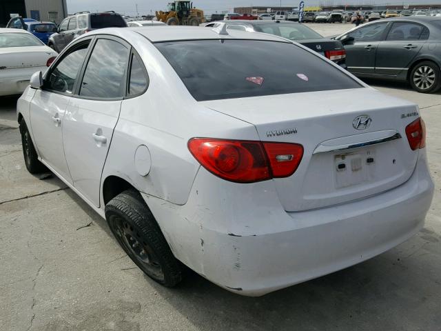 KMHDU4AD6AU890640 - 2010 HYUNDAI ELANTRA BL WHITE photo 3