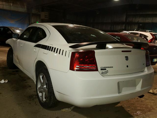 2B3LK33G48H280760 - 2008 DODGE CHARGER SX WHITE photo 3