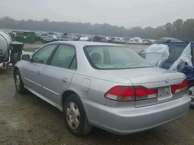 1HGCG16531A081994 - 2001 HONDA ACCORD SILVER photo 3