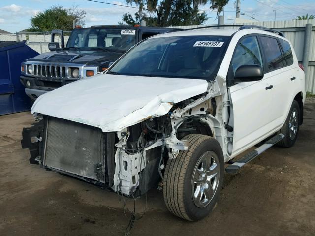 2T3ZF4DV2CW124659 - 2012 TOYOTA RAV4 WHITE photo 2