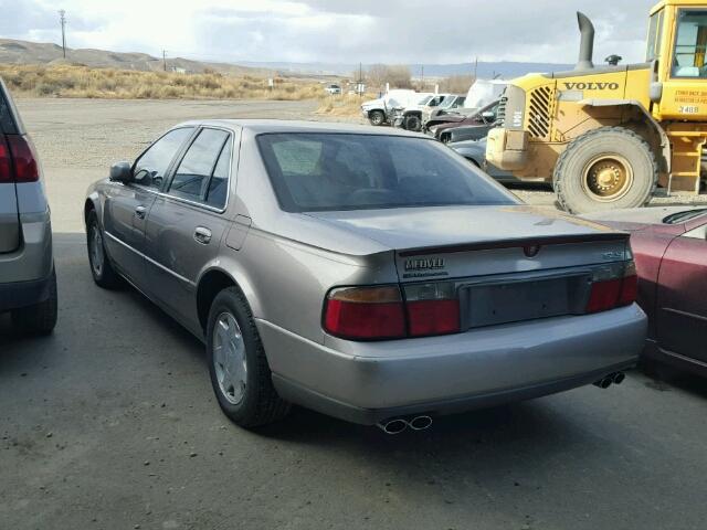 1G6KS54Y8WU905610 - 1998 CADILLAC SEVILLE SL GRAY photo 3