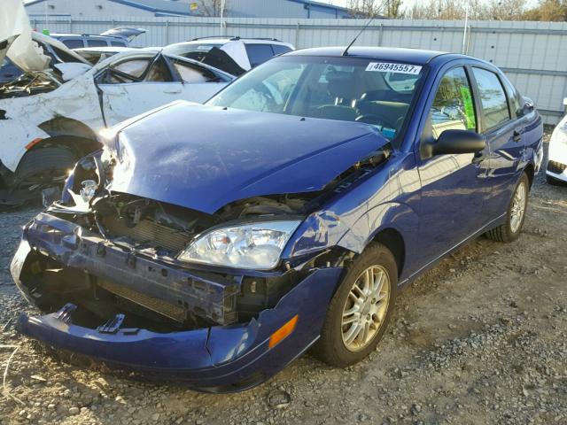 1FAFP34N76W144007 - 2006 FORD FOCUS ZX4 BLUE photo 2