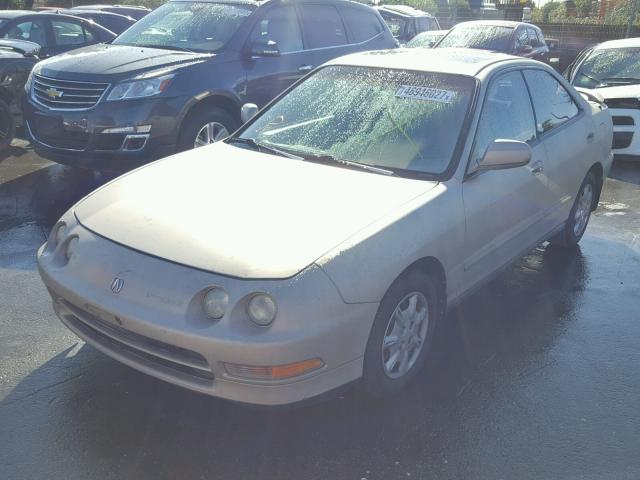 JH4DB7650TS000708 - 1996 ACURA INTEGRA LS GOLD photo 2