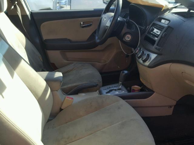 KMHDU4AD6AU843348 - 2010 HYUNDAI ELANTRA BL TAN photo 5