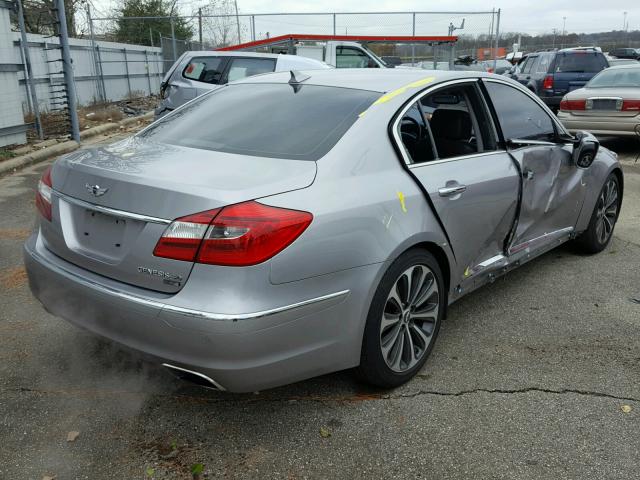 KMHGC4DH5CU163295 - 2012 HYUNDAI GENESIS 5. GRAY photo 4