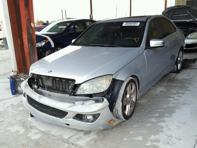 WDDGF5EB6AR088463 - 2010 MERCEDES-BENZ C 300 银色 照片 2