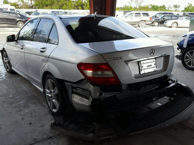 WDDGF5EB6AR088463 - 2010 MERCEDES-BENZ C 300 银色 照片 3