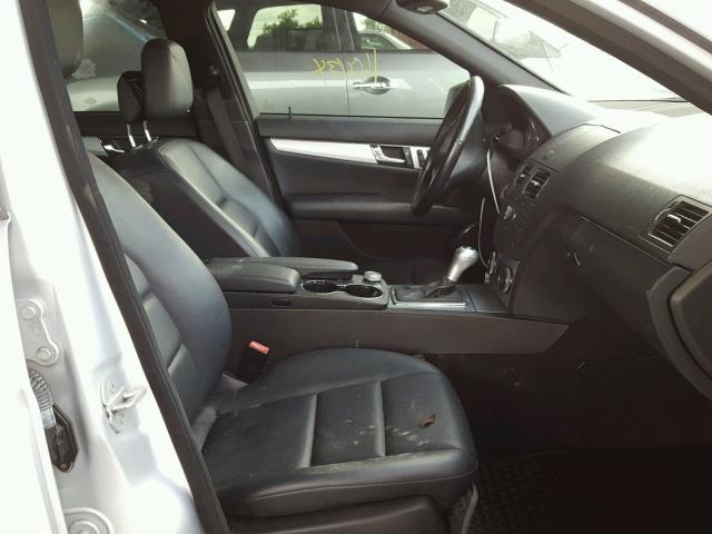 WDDGF5EB6AR088463 - 2010 MERCEDES-BENZ C 300 SILVER photo 5