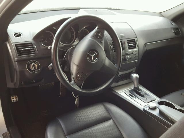 WDDGF5EB6AR088463 - 2010 MERCEDES-BENZ C 300 银色 照片 9