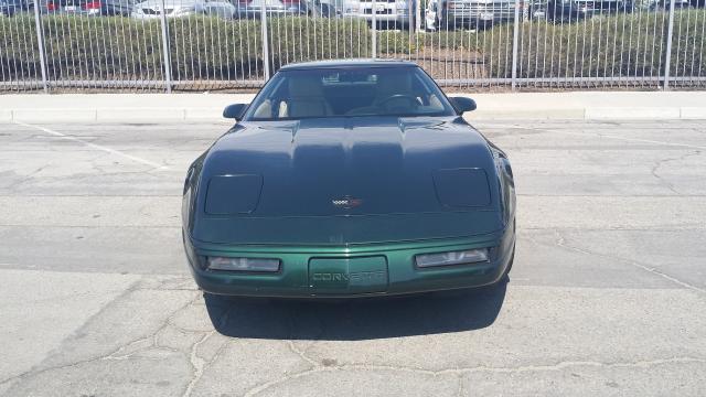 1G1YY33PXN5115410 - 1992 CHEVROLET CORVETTE GREEN photo 2