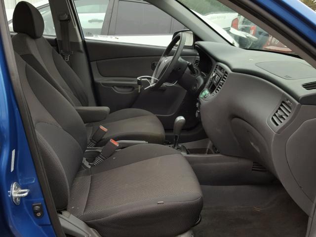 KNADE123786356516 - 2008 KIA RIO BASE BLUE photo 5