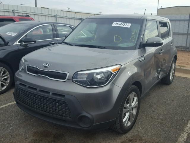 KNDJP3A56E7085582 - 2014 KIA SOUL + GRAY photo 2