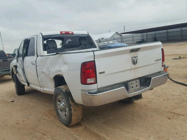 3C6UR5DL8GG330135 - 2016 RAM 2500 SLT WHITE photo 3