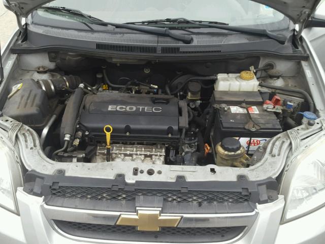 KL1TD5DEXAB110801 - 2010 CHEVROLET AVEO LS SILVER photo 7