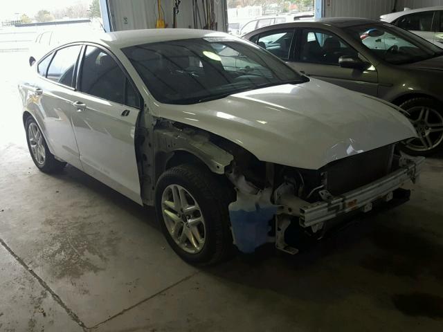 3FA6P0H77DR372602 - 2013 FORD FUSION SE WHITE photo 1