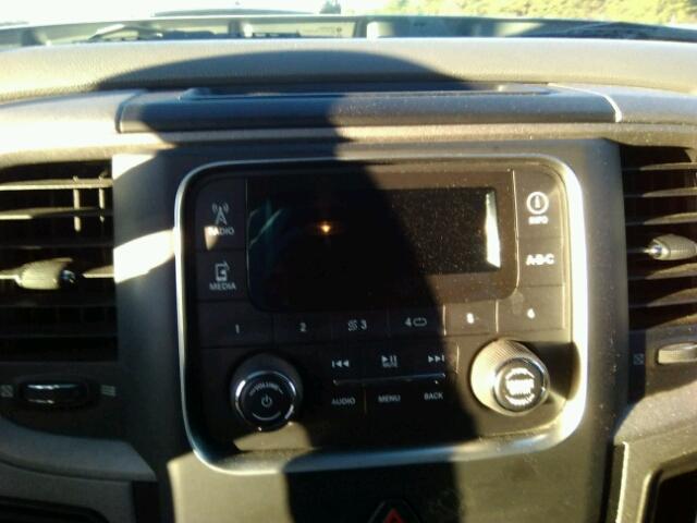 3C6LR5AT1GG134828 - 2016 RAM 2500 ST SILVER photo 9