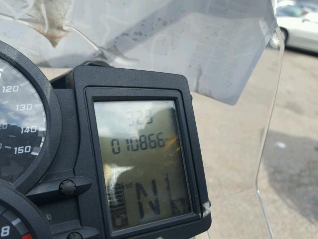 WB10B1203DZL05035 - 2013 BMW F800 GS WHITE photo 8