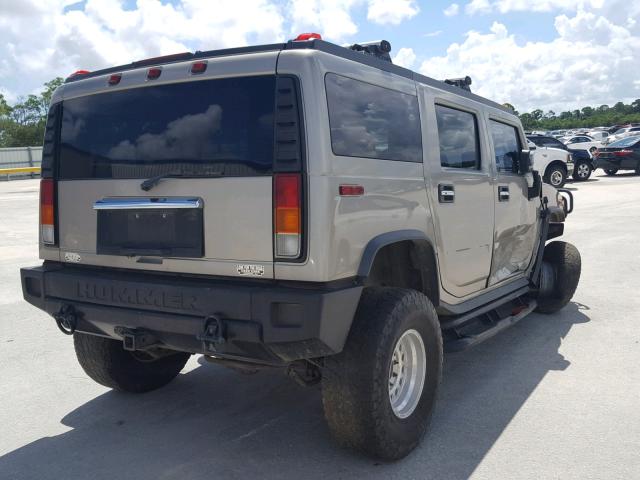 5GRGN23U13H139052 - 2003 HUMMER H2 SILVER photo 4