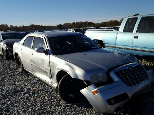 2C3AA53G65H571880 - 2005 CHRYSLER 300 TOURIN SILVER photo 1