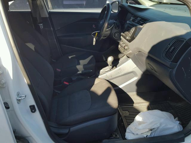 KNADM4A31H6034590 - 2017 KIA RIO LX Սպիտակ լուսանկար 5