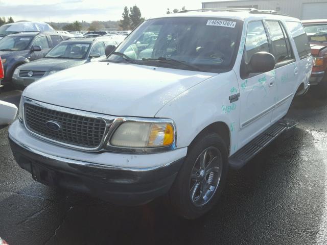 1FMRU15L81LA14132 - 2001 FORD EXPEDITION WHITE photo 2