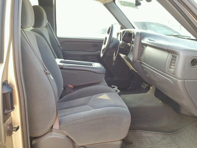 2GCEC19T341126816 - 2004 CHEVROLET SILVERADO GOLD photo 5