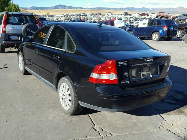 YV1MS382442013924 - 2004 VOLVO S40 2.4I BLACK photo 3