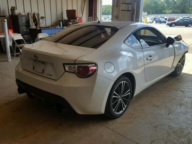 JF1ZNAA18D2715257 - 2013 TOYOTA SCION FR-S WHITE photo 4