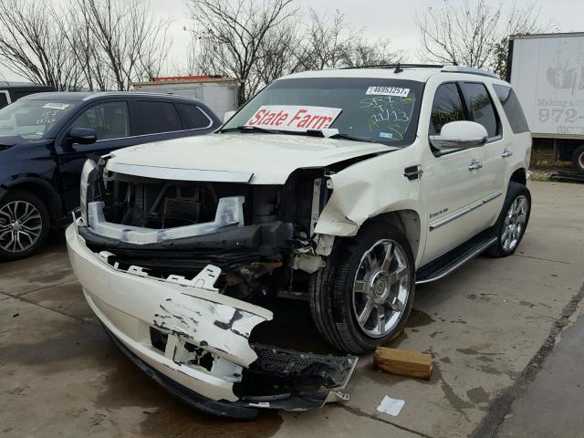 1GYFK63847R226356 - 2007 CADILLAC ESCALADE L WHITE photo 2