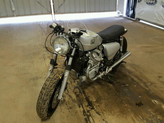 PC012001968 - 1979 HONDA CX500 SILVER photo 2