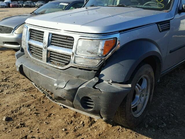 1D8GT28K77W548464 - 2007 DODGE NITRO SXT SILVER photo 9