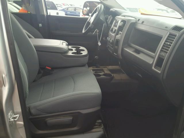 3C6UR5HJ0GG120251 - 2016 RAM 2500 ST SILVER photo 5