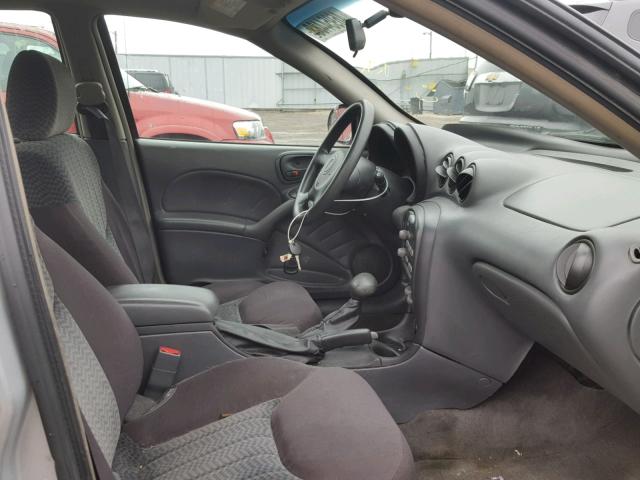 1G2NF52E14M600717 - 2004 PONTIAC GRAND AM S 银色 照片 5