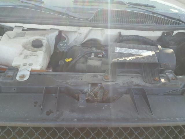 1GCGG25V161172812 - 2006 CHEVROLET EXPRESS G2 WHITE photo 7