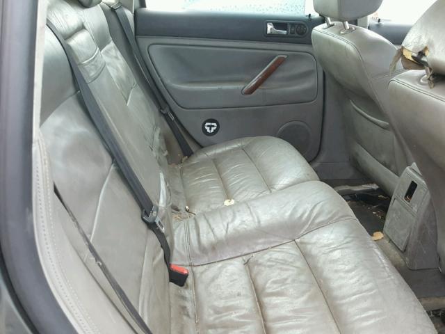 WVWWU63B95E030381 - 2005 VOLKSWAGEN PASSAT GLX CHARCOAL photo 6