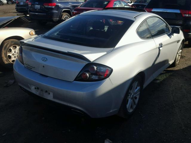 KMHHM66DX8U291630 - 2008 HYUNDAI TIBURON GS SILVER photo 4