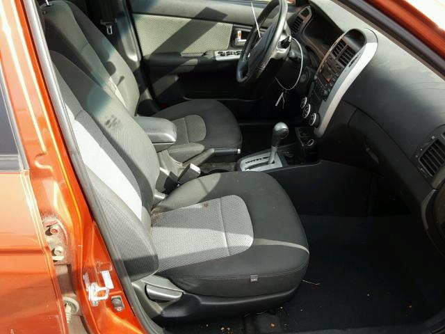 KNAFE161285016746 - 2008 KIA SPECTRA5 5 ORANGE photo 5