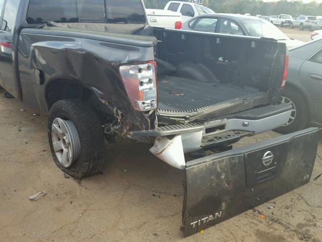 1N6AA06A45N511154 - 2005 NISSAN TITAN XE GRAY photo 9