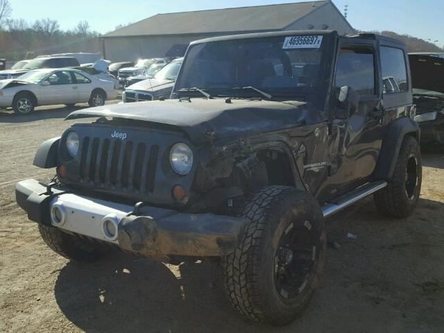 1J4FA24198L565082 - 2008 JEEP WRANGLER X GRAY photo 2