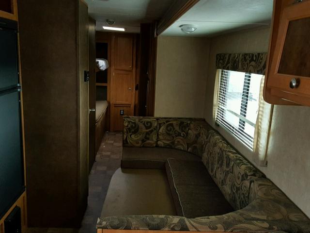 5ZT2SSVB3FE004496 - 2015 SHAS OASIS WHITE photo 5