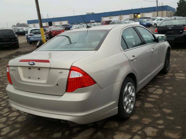 3FAHP0HA0AR317408 - 2010 FORD FUSION SE TAN photo 4